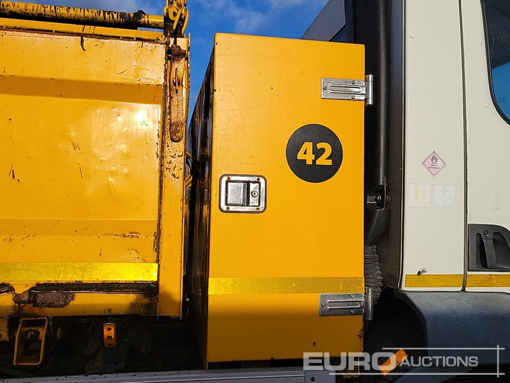 Répandeuse 2012 DAF LF55.280: photos 15