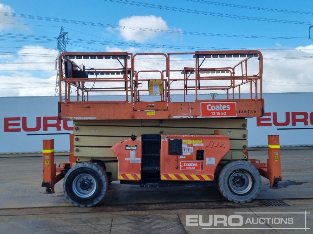 2012 JLG 4394 RT - Nacelle: photos 2 2012 JLG 4394 RT - Nacelle: photos 2