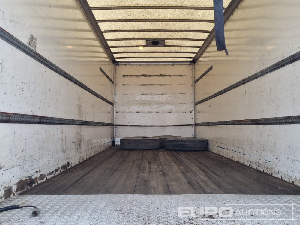 Camion fourgon 2012 Scania P230: photos 21