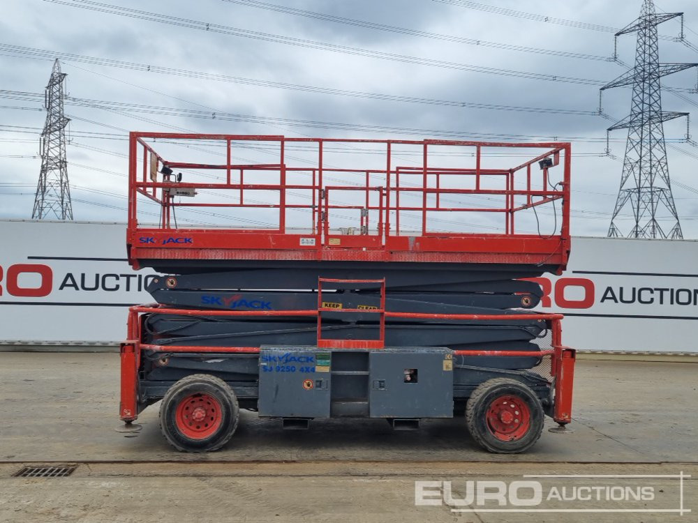 2012 SkyJack SJ9250 - Nacelle: photos 2 2012 SkyJack SJ9250 - Nacelle: photos 2