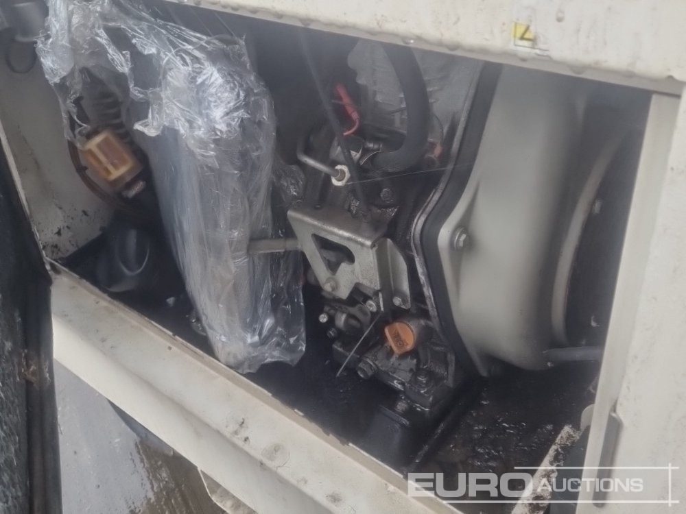 Mat d'éclairage 2012 Towerlight VT2: photos 14 Mat d'éclairage 2012 Towerlight VT2: photos 14