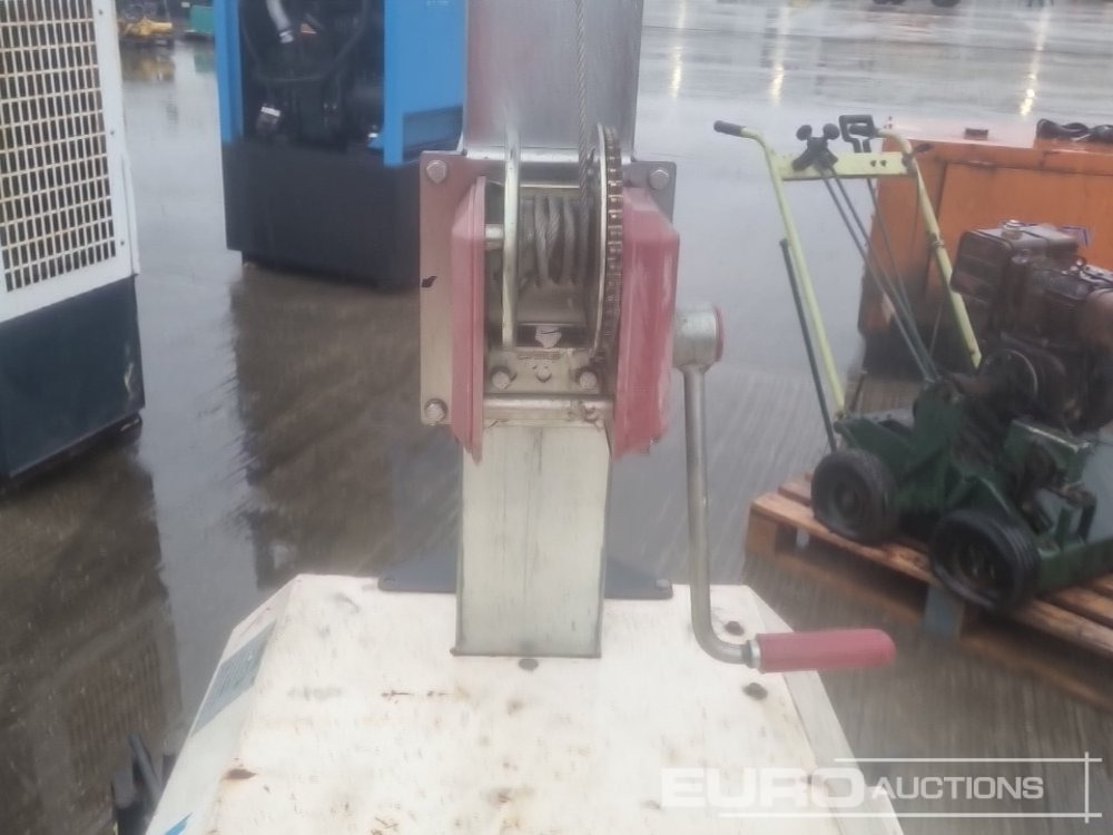 Mat d'éclairage 2012 Towerlight VT2: photos 18 Mat d'éclairage 2012 Towerlight VT2: photos 18