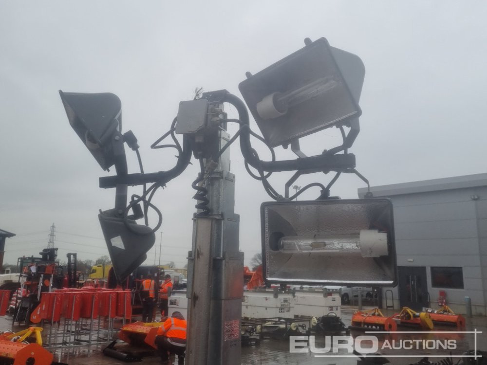 Mat d'éclairage 2012 Towerlight VT2: photos 21 Mat d'éclairage 2012 Towerlight VT2: photos 21