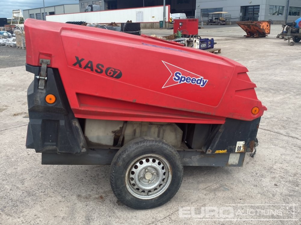 2013 Atlas Copco XAS67 130CFM Single Axle Compressor (Spares) - Compresseur d'air: photos 5 2013 Atlas Copco XAS67 130CFM Single Axle Compressor (Spares) - Compresseur d'air: photos 5