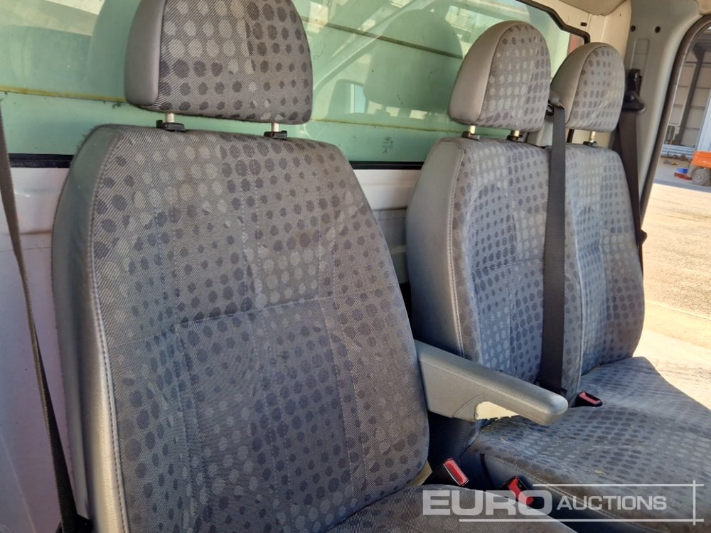 Utilitaire plateau 2013 Ford Transit: photos 22