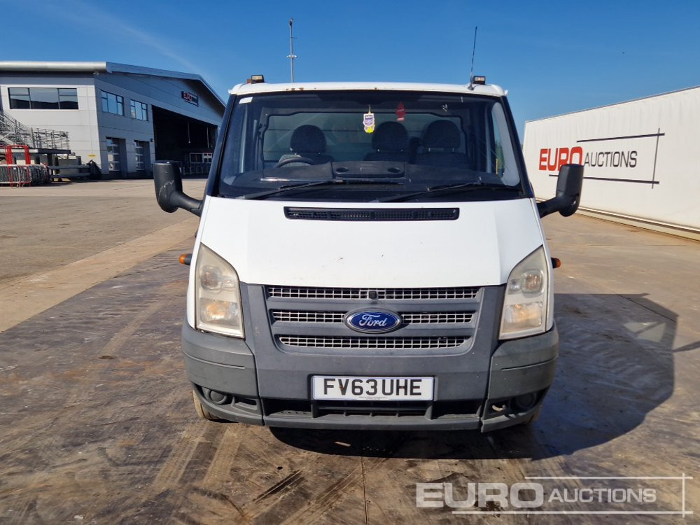 Utilitaire plateau 2013 Ford Transit: photos 8