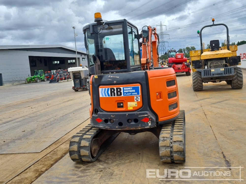 2013 Hitachi ZX55U-5A CLR - Mini pelle: photos 4 2013 Hitachi ZX55U-5A CLR - Mini pelle: photos 4