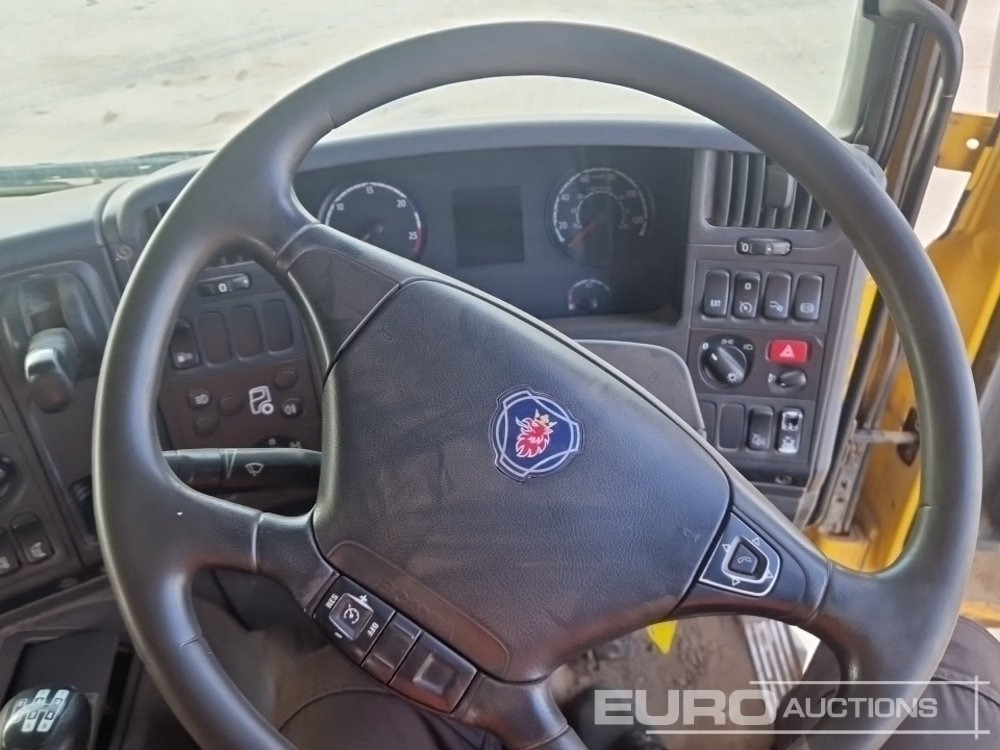 Camion benne, Camion grue 2013 Scania P400: photos 38