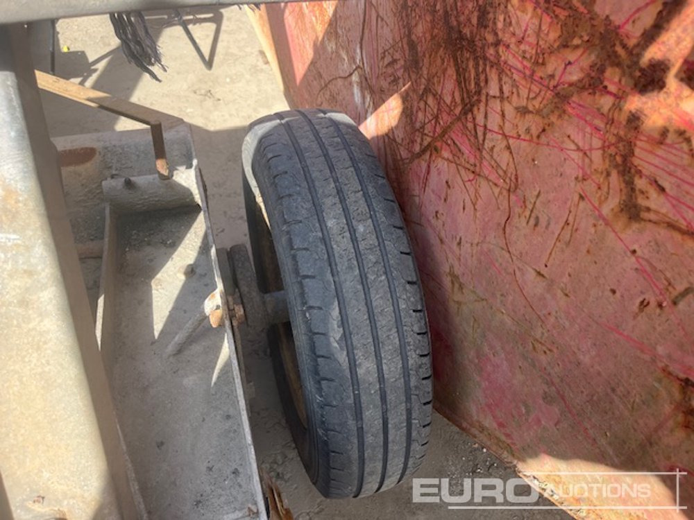 2013 Taylors Trailers SDR - Travaux routiers: photos 4 2013 Taylors Trailers SDR - Travaux routiers: photos 4