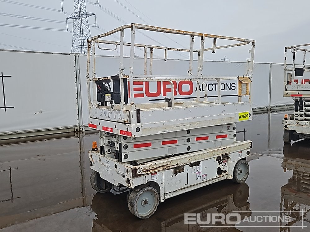 2014 Haulotte Compact 10 - Nacelle: photos 1 2014 Haulotte Compact 10 - Nacelle: photos 1
