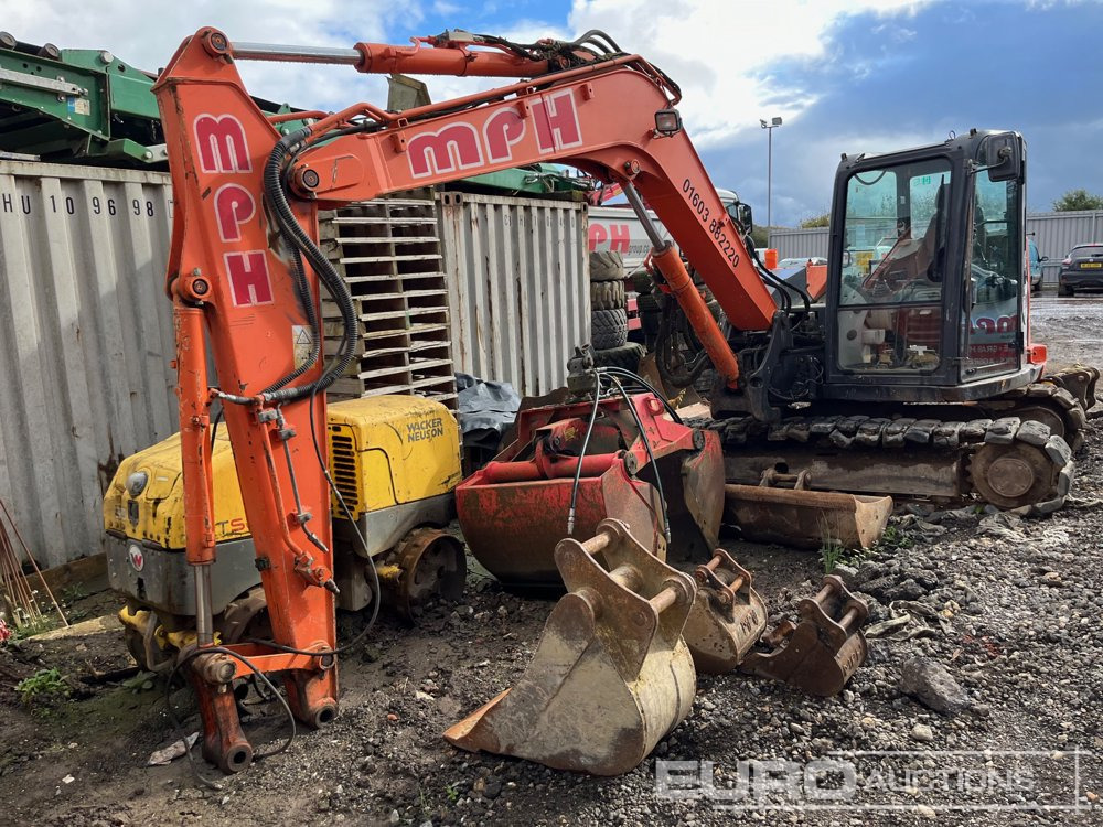 2014 Hitachi ZX85USB-5A - Mini pelle: photos 1 2014 Hitachi ZX85USB-5A - Mini pelle: photos 1