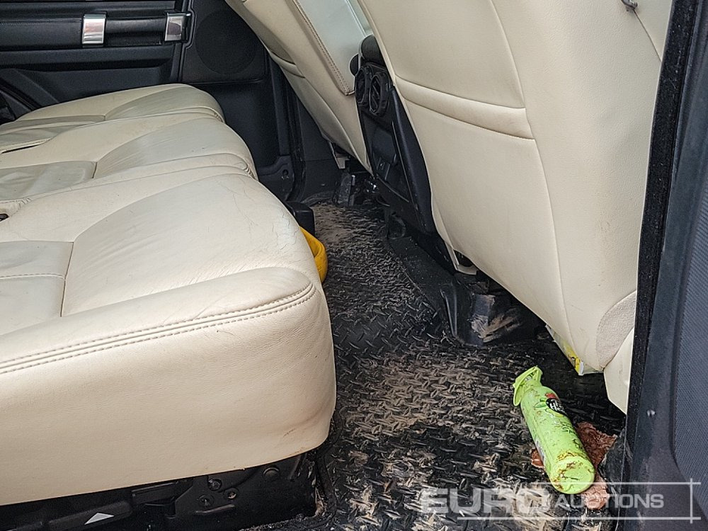 SUV 2014 Land Rover Discovery SDV6: photos 25 SUV 2014 Land Rover Discovery SDV6: photos 25