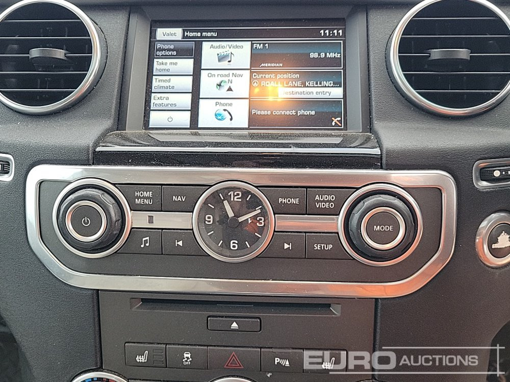 SUV 2014 Land Rover Discovery SDV6: photos 34 SUV 2014 Land Rover Discovery SDV6: photos 34