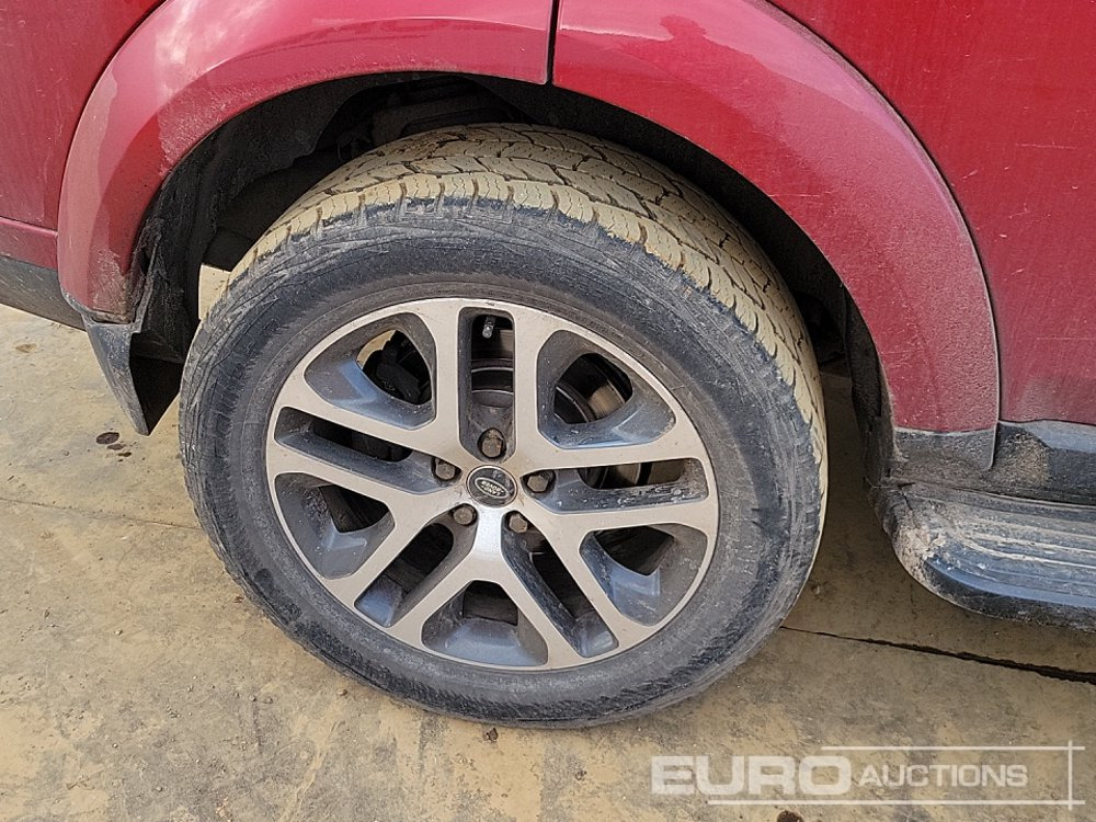 SUV 2014 Land Rover Discovery SDV6: photos 10 SUV 2014 Land Rover Discovery SDV6: photos 10