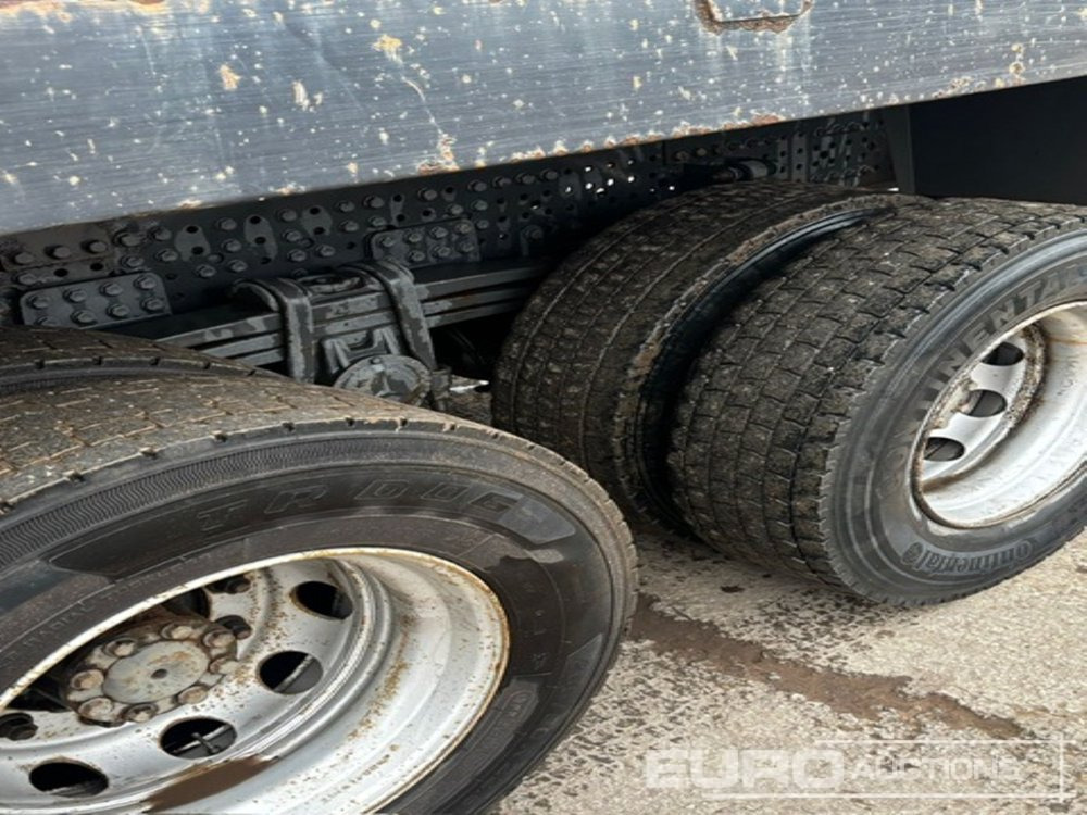 Camion benne, Camion grue 2014 Mercedes 3240: photos 6