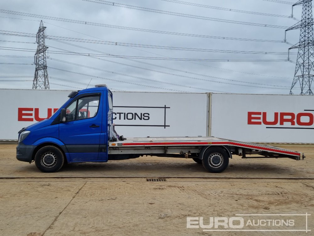 2014 Mercedes Sprinter - Utilitaire plateau: photos 2 2014 Mercedes Sprinter - Utilitaire plateau: photos 2