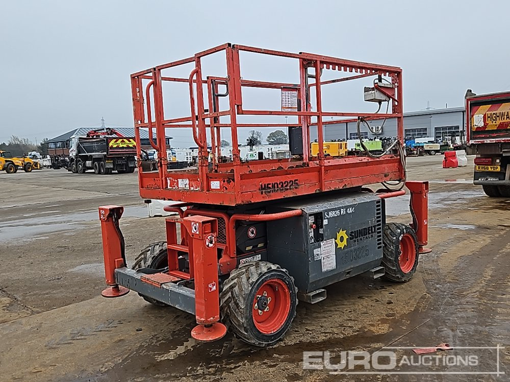 2014 SkyJack SJ6826RT - Nacelle ciseaux: photos 5 2014 SkyJack SJ6826RT - Nacelle ciseaux: photos 5