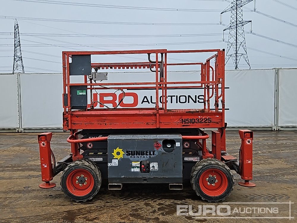 2014 SkyJack SJ6826RT - Nacelle ciseaux: photos 2 2014 SkyJack SJ6826RT - Nacelle ciseaux: photos 2