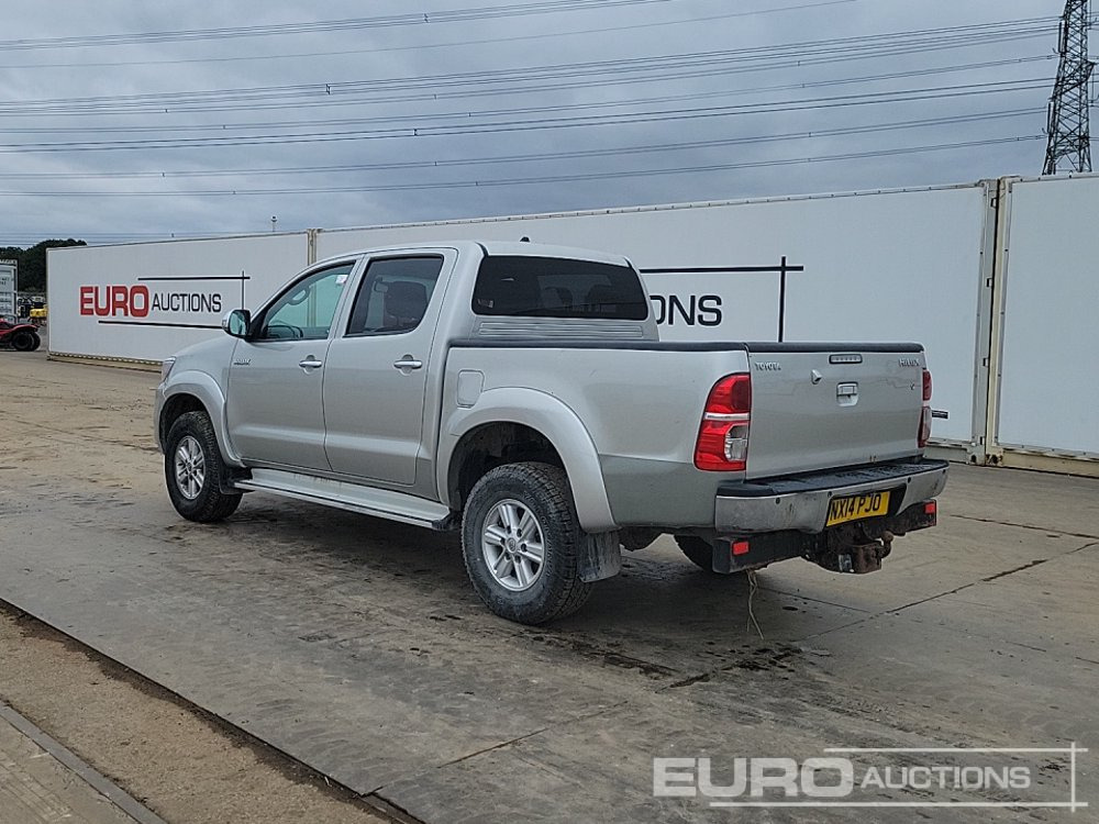 2014 Toyota Hilux - Pick-up: photos 3 2014 Toyota Hilux - Pick-up: photos 3