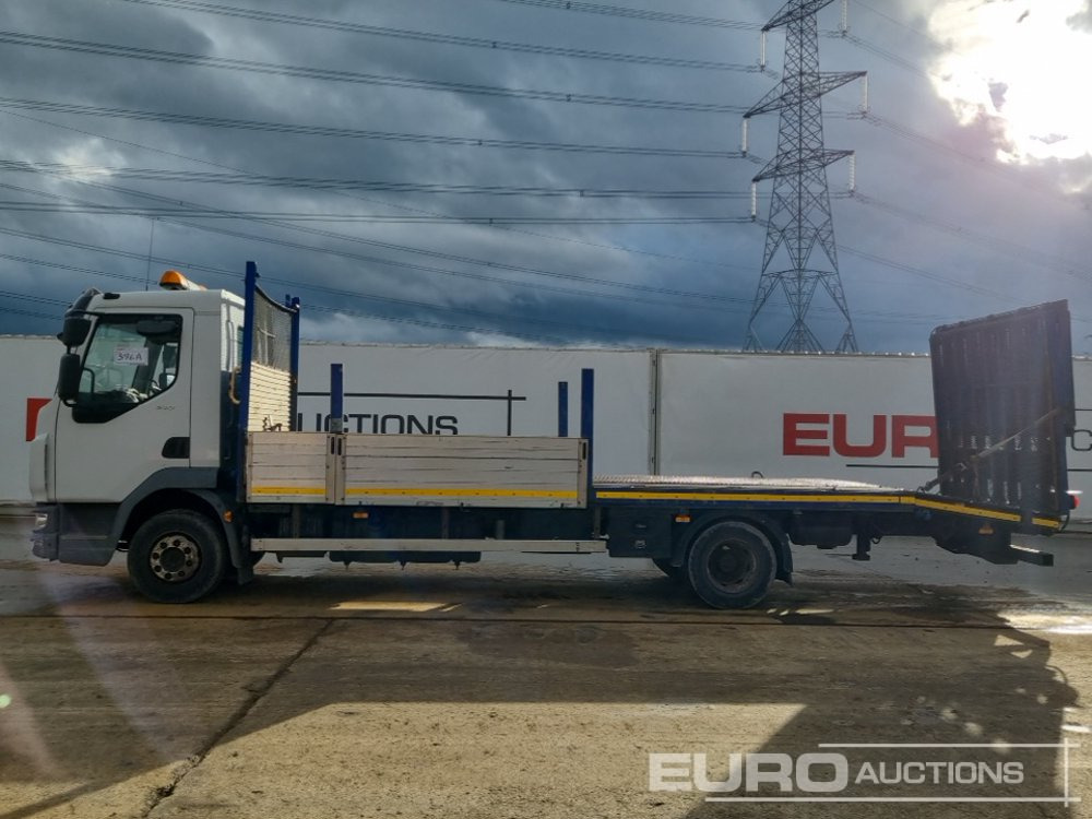 2015 DAF 210 - Camion plateau: photos 2 2015 DAF 210 - Camion plateau: photos 2