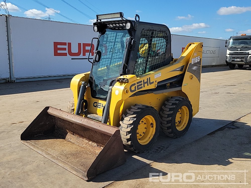 2015 Gehl R165 - Mini chargeuse: photos 1 2015 Gehl R165 - Mini chargeuse: photos 1