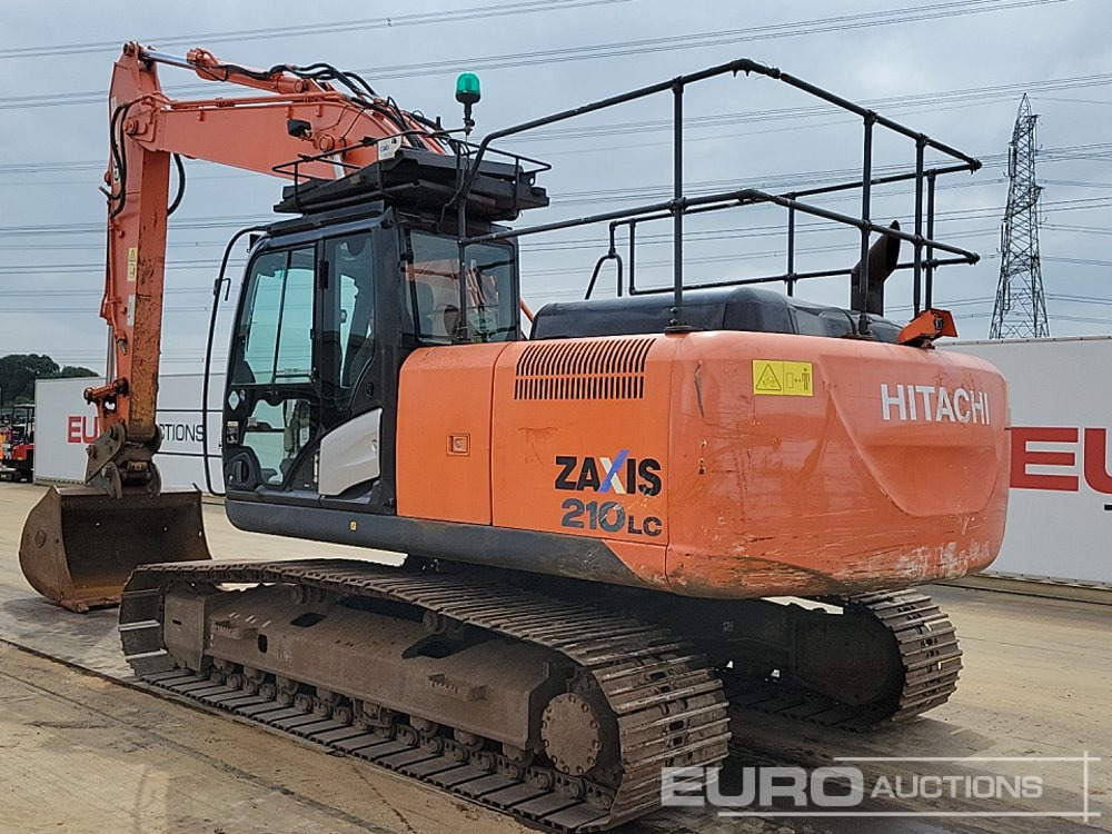 2015 Hitachi ZX210LC-5B - Pelle sur chenille: photos 3 2015 Hitachi ZX210LC-5B - Pelle sur chenille: photos 3