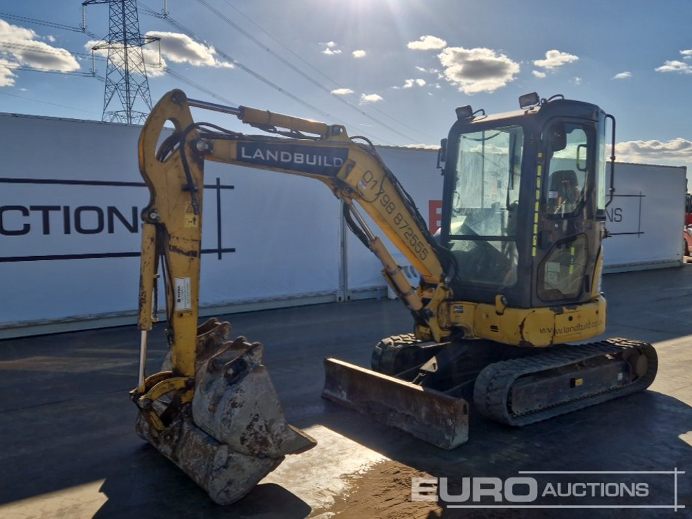 2015 Komatsu PC30MR-3 - Mini pelle: photos 1 2015 Komatsu PC30MR-3 - Mini pelle: photos 1