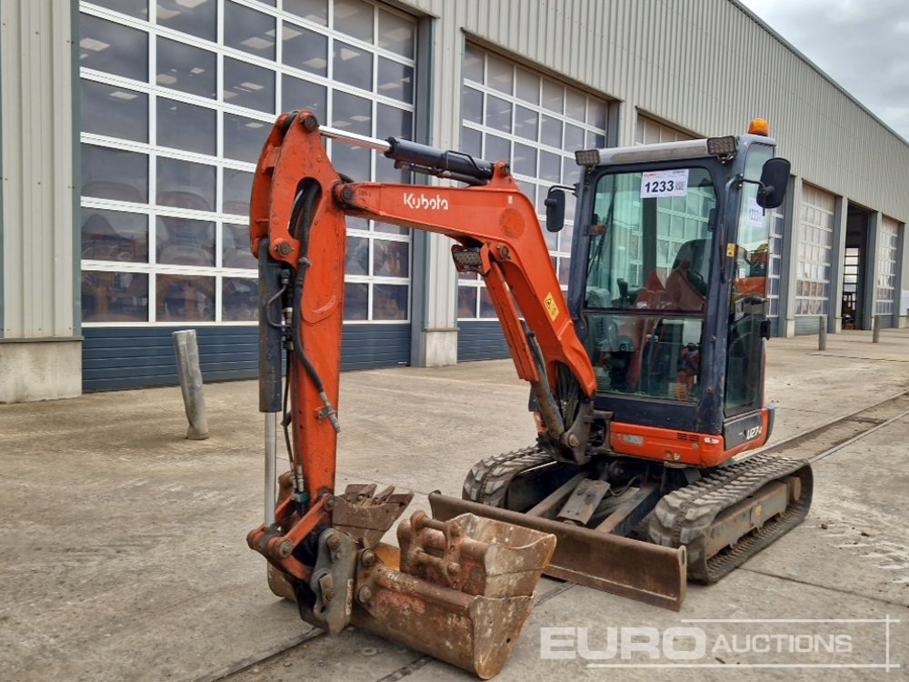 2015 Kubota U27-4 - Mini pelle: photos 1 2015 Kubota U27-4 - Mini pelle: photos 1