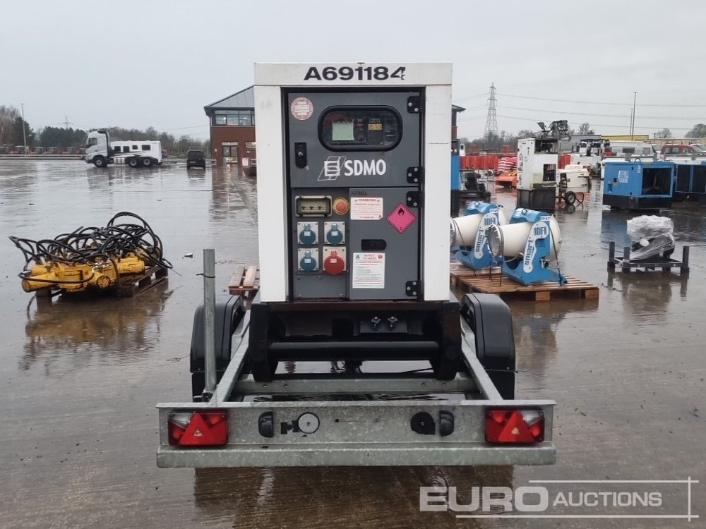 2015 SDMO R44 - Groupe électrogène: photos 4 2015 SDMO R44 - Groupe électrogène: photos 4