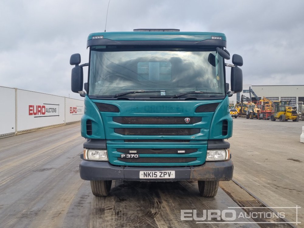 Camion benne 2015 Scania P370: photos 8