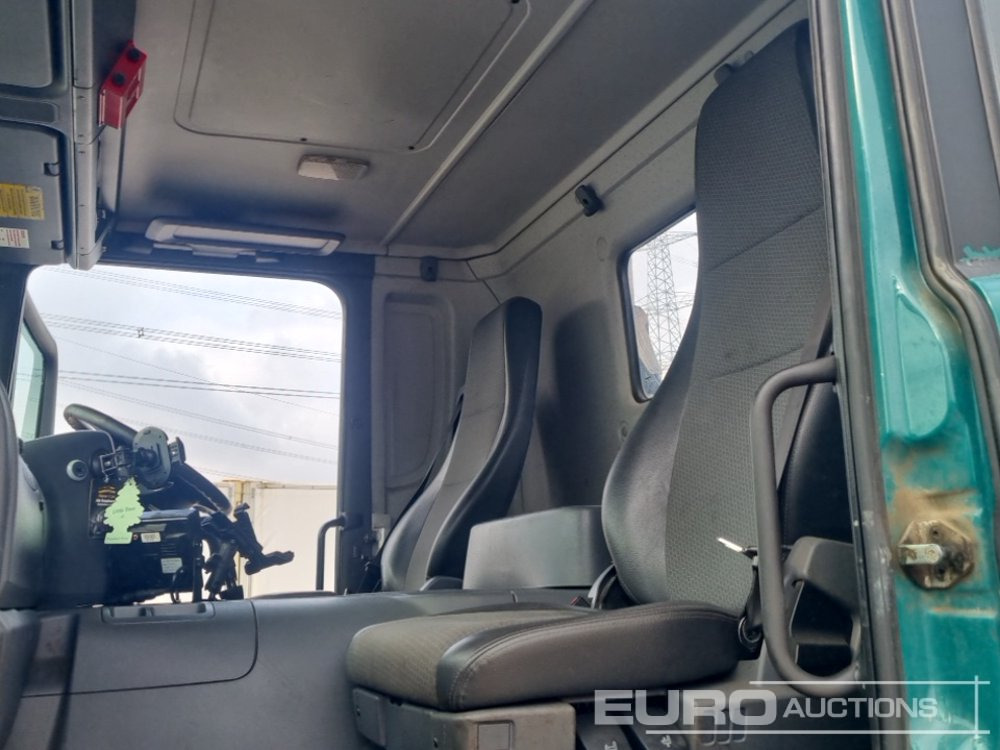 Camion benne 2015 Scania P370: photos 26