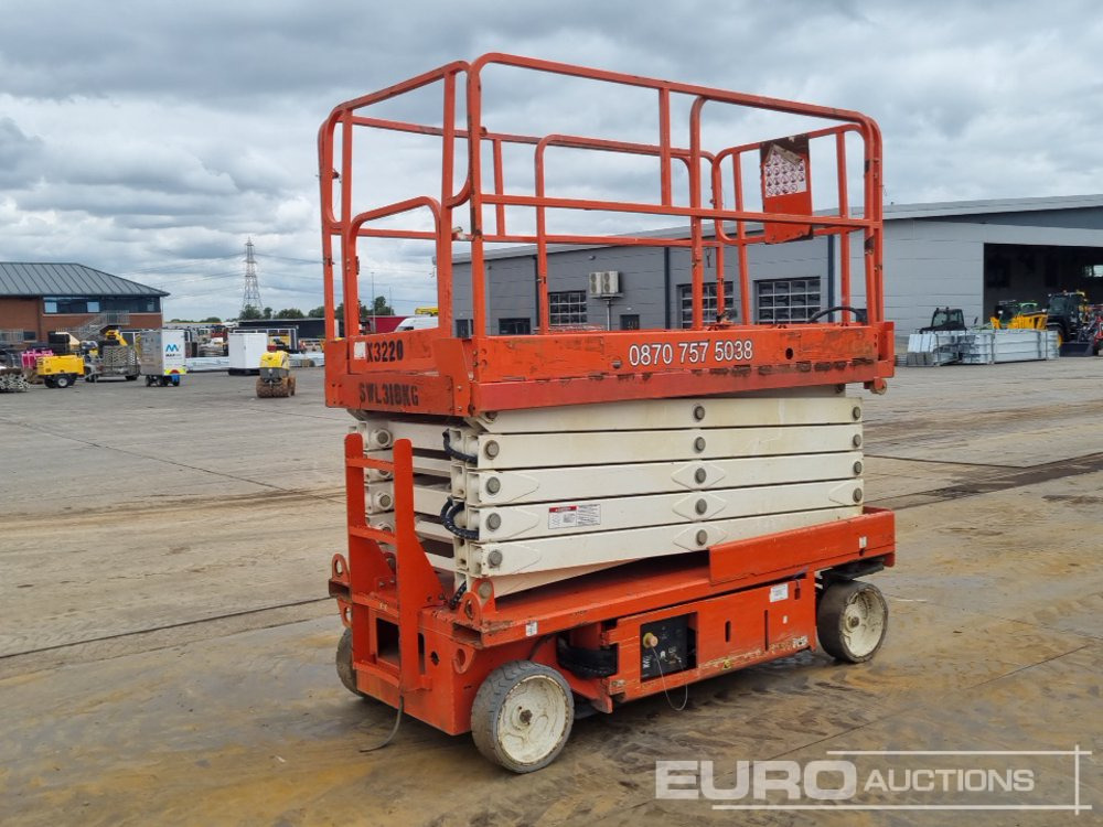 2015 Snorkel S3246E - Nacelle: photos 5 2015 Snorkel S3246E - Nacelle: photos 5