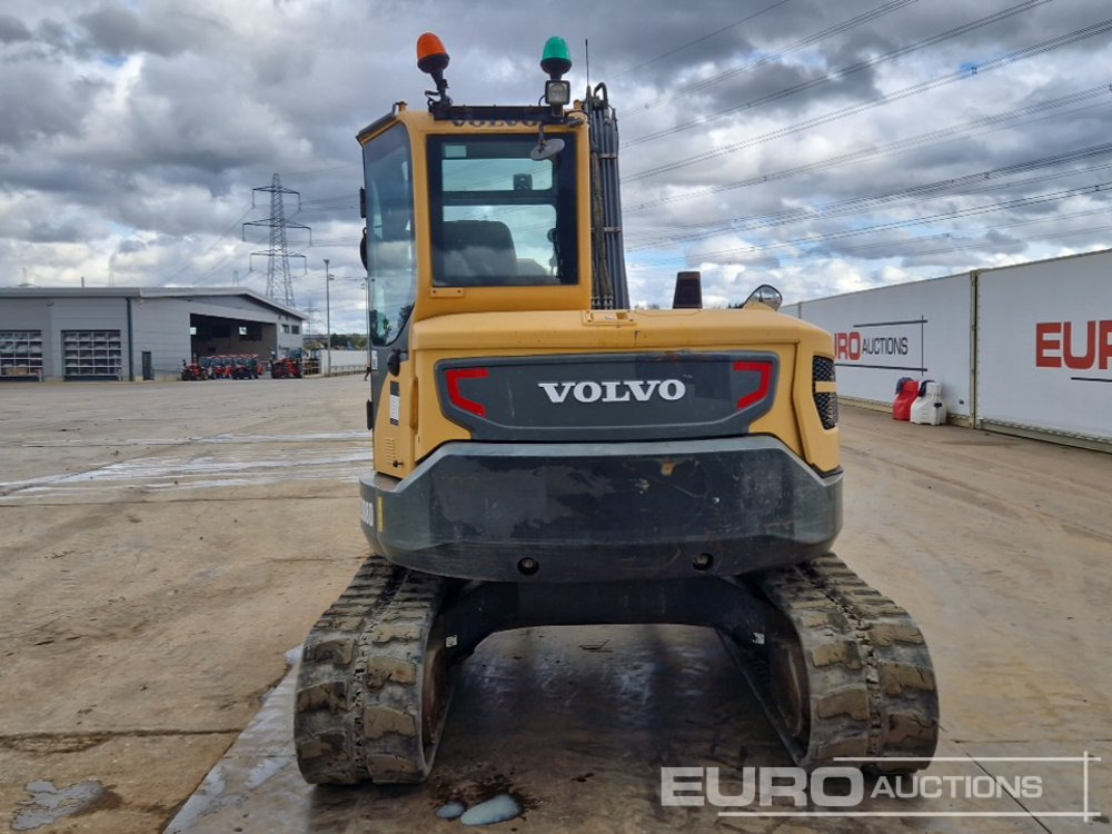 2015 Volvo ECR88D - Mini pelle: photos 4 2015 Volvo ECR88D - Mini pelle: photos 4