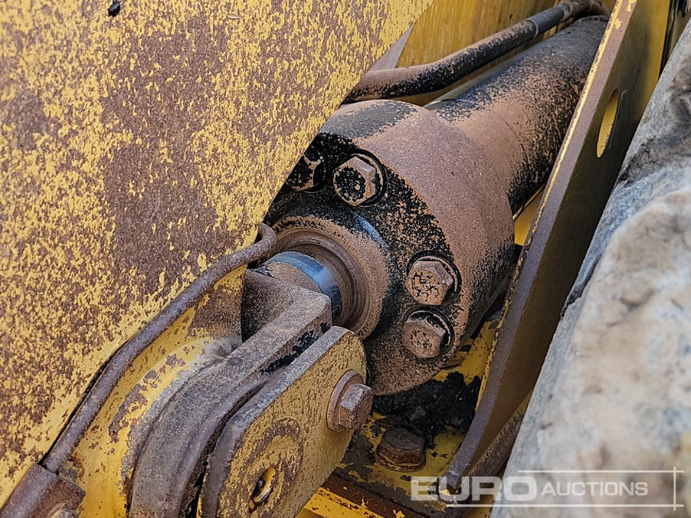 Chargeuse sur pneus 2016 CAT 966M: photos 32 Chargeuse sur pneus 2016 CAT 966M: photos 32