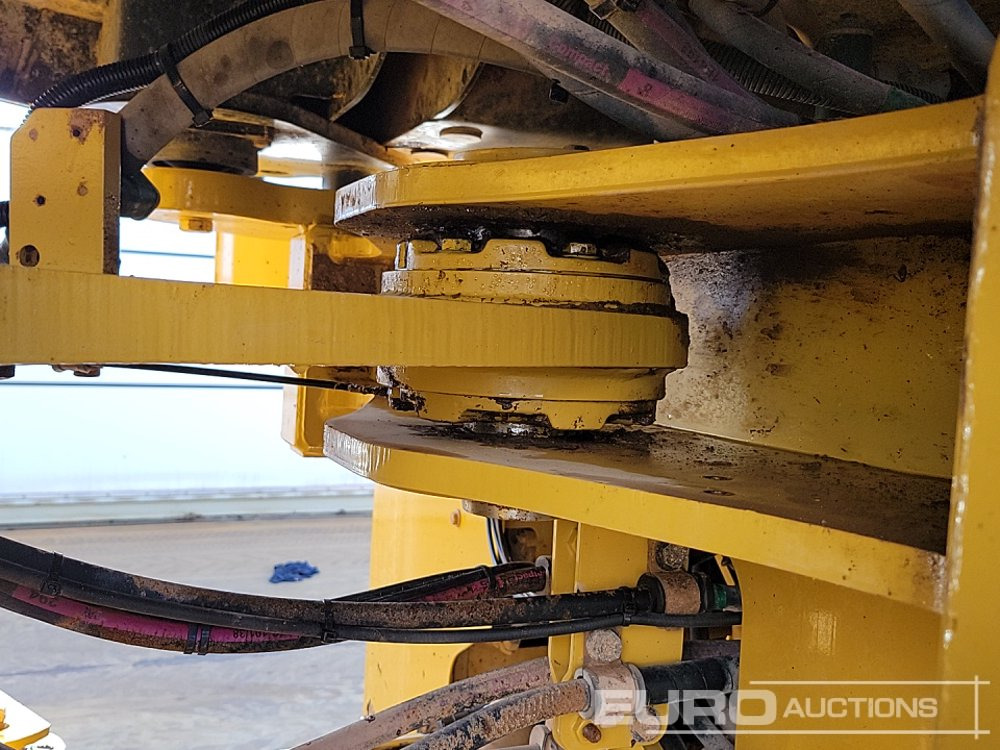 Chargeuse sur pneus 2016 CAT 966M: photos 30 Chargeuse sur pneus 2016 CAT 966M: photos 30