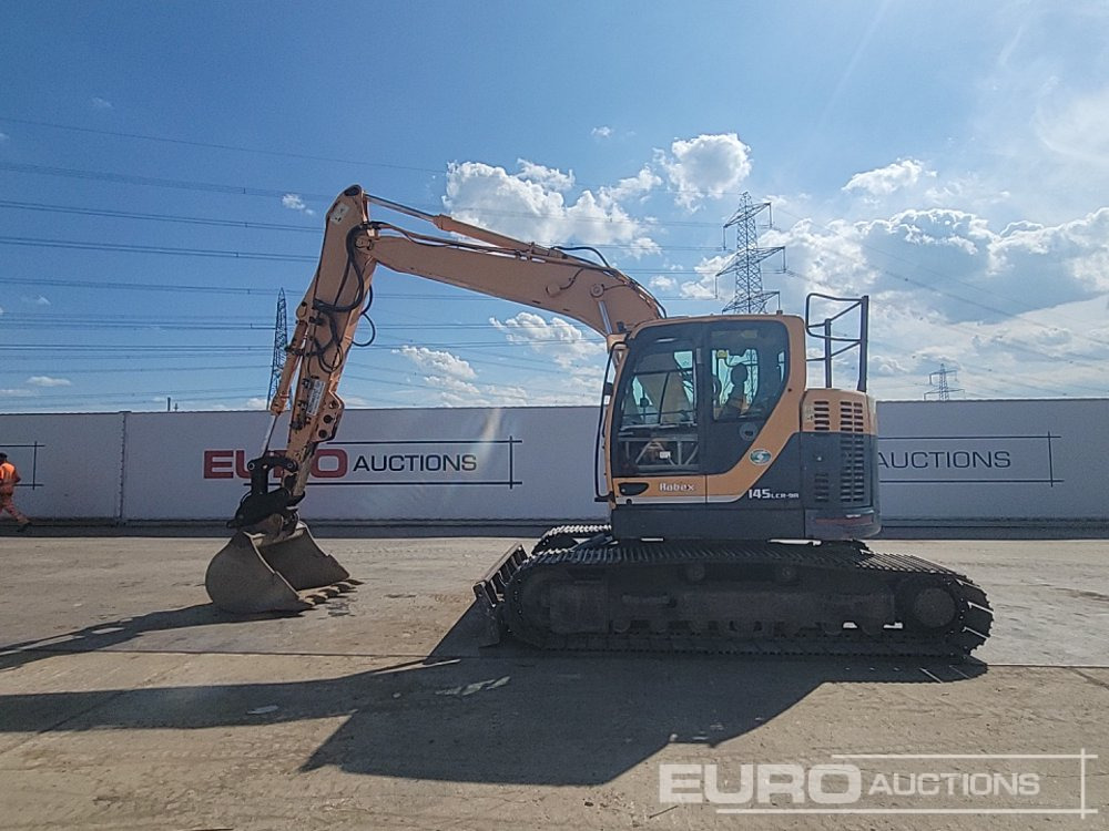 2016 Hyundai R145LCR-9A - Pelle sur chenille: photos 2 2016 Hyundai R145LCR-9A - Pelle sur chenille: photos 2