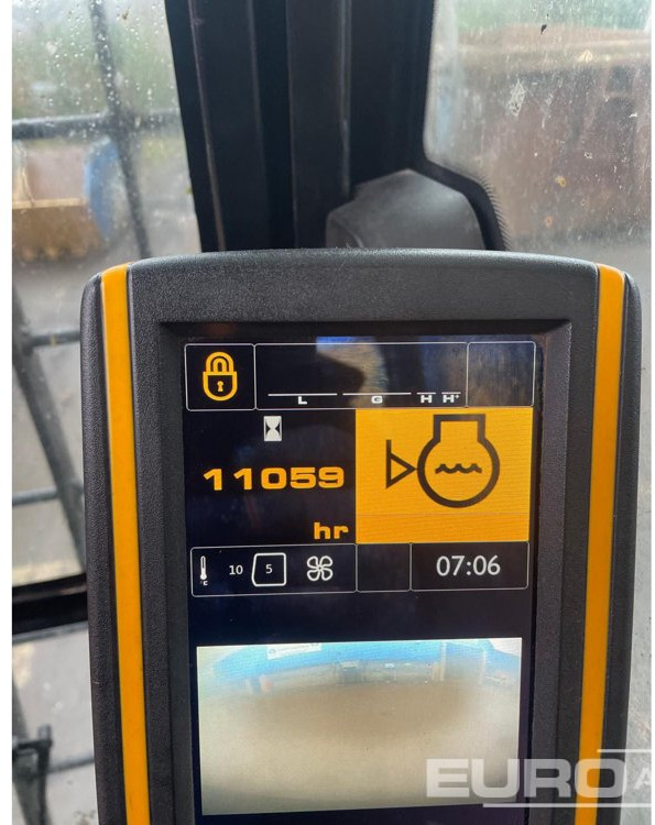 Pelle sur pneus 2016 JCB JS20MHT4: photos 25 Pelle sur pneus 2016 JCB JS20MHT4: photos 25