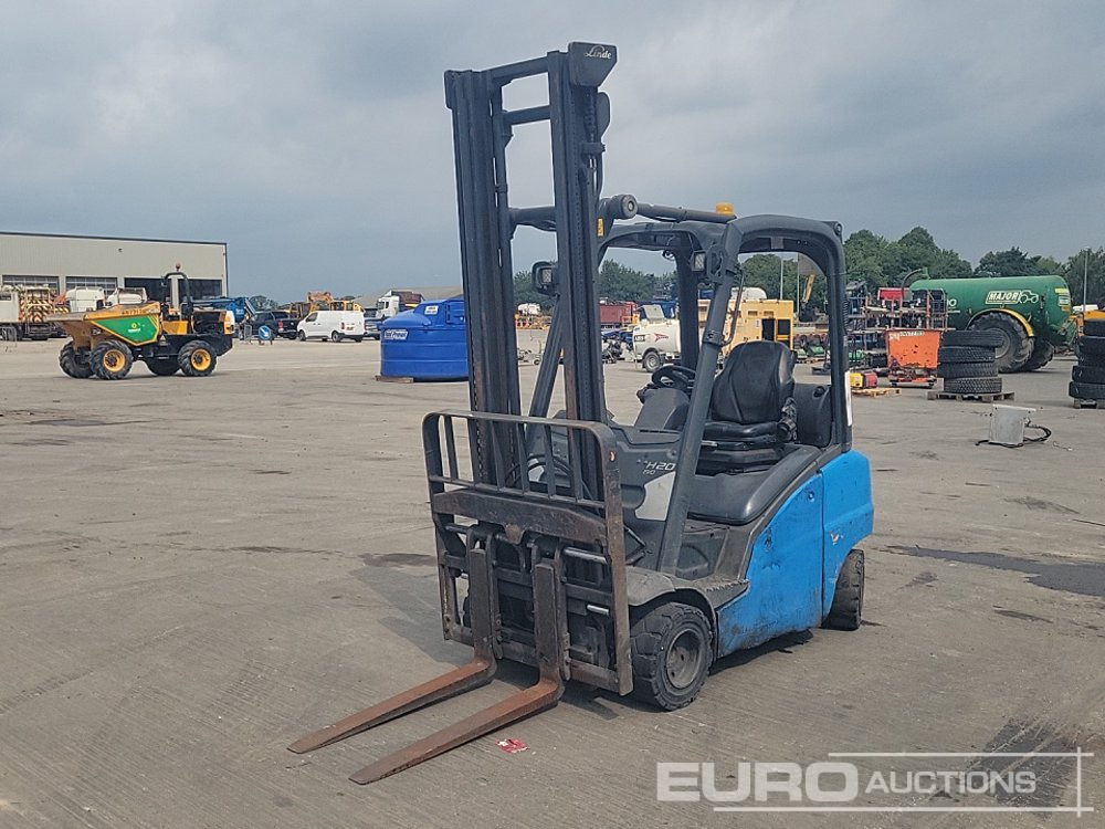 2016 Linde H20T-01 - Chariot élévateur à gaz: photos 1 2016 Linde H20T-01 - Chariot élévateur à gaz: photos 1