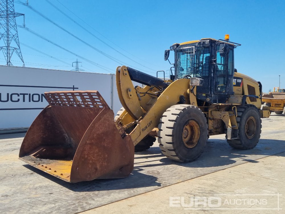 2017 CAT 926M - Chargeuse sur pneus: photos 1 2017 CAT 926M - Chargeuse sur pneus: photos 1