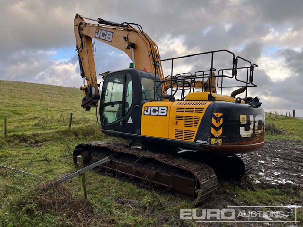 2017 JCB JS220LC - Pelle sur chenille: photos 3 2017 JCB JS220LC - Pelle sur chenille: photos 3