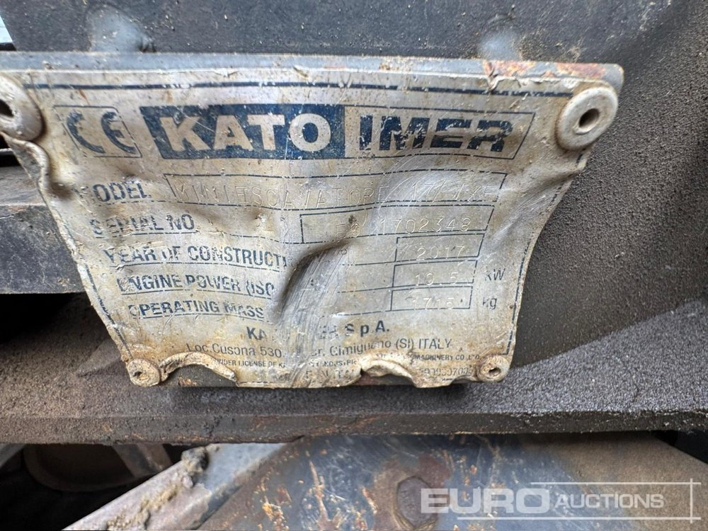 2017 Kato 17VXE - Mini pelle: photos 5 2017 Kato 17VXE - Mini pelle: photos 5