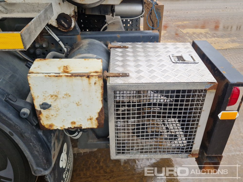 Camion citerne 2017 Mercedes Arocs 3240: photos 29 Camion citerne 2017 Mercedes Arocs 3240: photos 29