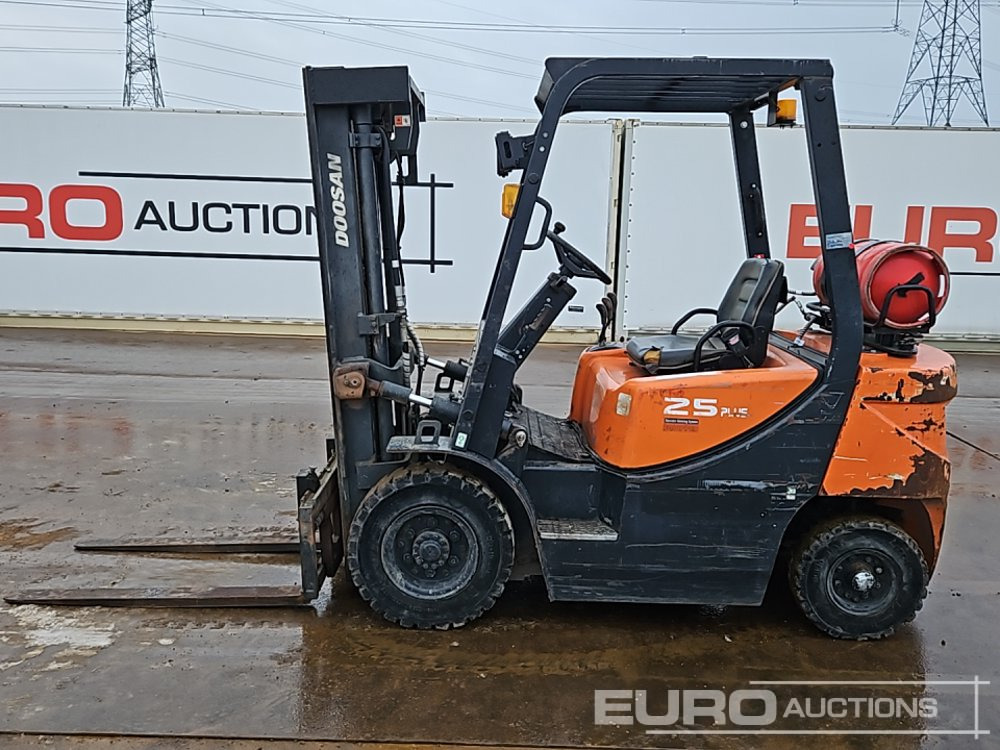 2018 Doosan G25GP - Chariot élévateur: photos 2 2018 Doosan G25GP - Chariot élévateur: photos 2