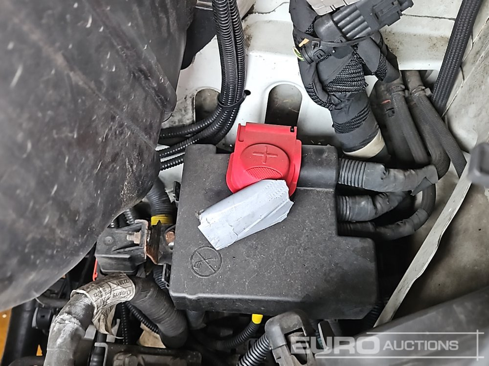 Utilitaire plateau 2018 Iveco Daily: photos 21