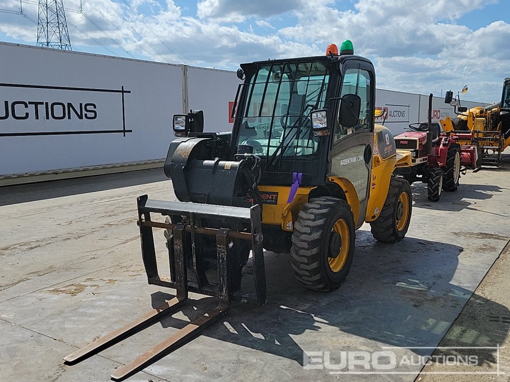 2018 JCB 520-40 - Chariot télescopique: photos 1 2018 JCB 520-40 - Chariot télescopique: photos 1
