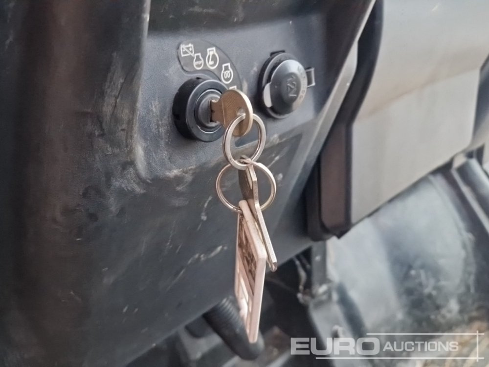 Quadricycle 2018 Kubota RTVX900: photos 20