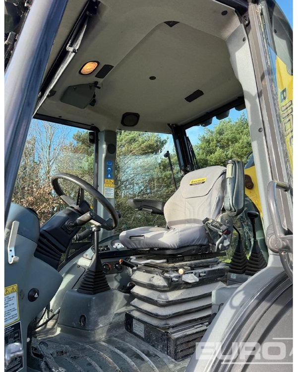 Tractopelle 2018 New Holland B110C: photos 10