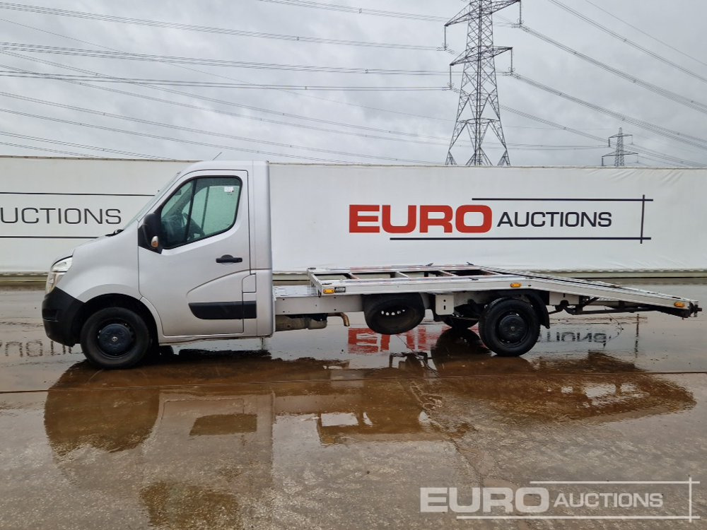 2018 Nissan NV400 - Utilitaire plateau: photos 2 2018 Nissan NV400 - Utilitaire plateau: photos 2