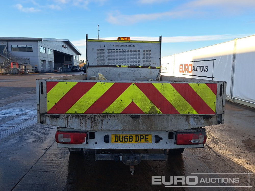 2018 Volkswagen Crafter - Utilitaire plateau: photos 4 2018 Volkswagen Crafter - Utilitaire plateau: photos 4