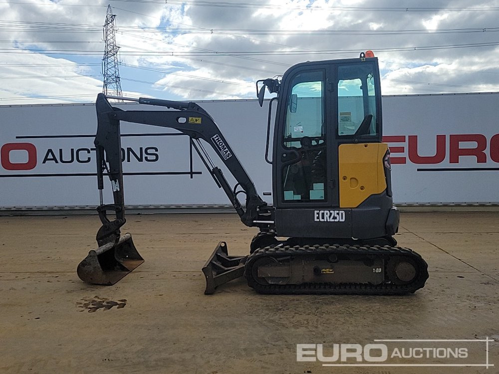 2018 Volvo ECR25D - Mini pelle: photos 2 2018 Volvo ECR25D - Mini pelle: photos 2